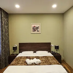 Hotel Iveria